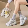 Zapatos Deportivos Casuales de Malla Transpirable para Mujer 2026 Nuevo Verano Suela Suave Cómodos Suela Gruesa Aumentadores de Altura Zapatos de Papá para Mujer