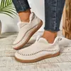 Novos Sapatos de Algodão Quentes de Inverno 2026 para Mulheres para Exportação, Tamanho Grande Transfronteiriço, Planos, Cor Sólida, Forrados com Lã, Espessados para Aquecimento