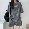 Traje Deportivo Casual para Mujer, Estilo Delgado de Verano, Nuevo Modelo 2027, Adecuado para Tallas Pequeñas, Conjunto Versátil de Dos Piezas con Top y Shorts