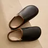 Chinelos de algodão impermeáveis para homens, novo estilo de inverno 2026, uso interno e externo, antiderrapantes, resistentes a odores, felpudos, quentes e adequados para usar na rua