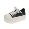 Sapatos Loafer Brancos Fofos e Diferentes para Dedão Grande de Mulher, Sapatos Brancos de Solado Grosso, Novos Tênis Casuais Esportivos Versáteis para Estudantes da Primavera de 2026
