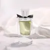 Botella de perfume 30ml botella de vidrio cuadrada plana botella de perfume vacía hombro para limpiar botella de perfume de vidrio con tapa botella de perfume fondo grueso