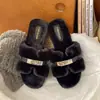 Impresionantes y elegantes pantuflas peludas para mujer, adecuadas para usar en exteriores, nuevas pantuflas de algodón planas de felpa estilo hada francesa para otoño e invierno 2026