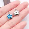 Accesorios para joyería DIY con colgantes de aleación en forma de pentagramas y flores de ciruelo para aretes, collares, llaveros y dijes pequeños hechos a mano