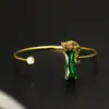 Moda Europea y Americana Transfronteriza Joyería para Mujer Collar Pendientes Pulsera para Mujer Joyería Lujo Ligero Joyería de Gama Alta Traje