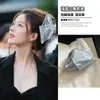 Clip Triangular de Satén de Tela Acrílica Estilo Coreano Pinza de Tiburón para el Cabello en la Parte Posterior de la Cabeza Diseño de Nicho Accesorios para el Cabello para Mujeres