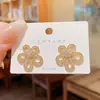 Brincos Exclusivos de Pétalas com Zircônia Microcravejada para Mulheres, Brincos de Prata com Agulha Estilo Coreano Nicho Celebridade da Internet para o Dia a Dia, Brincos com Design e Versáteis