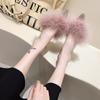 Novas Chinelas Peludas Estilo 2026 para o Verão, Tamancos Femininos Fashion de Bico Fino com Salto Alto Grosso, Sapatos Femininos para Provador