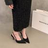 Sandálias Elegantes e Sexy de Bico Preto para Mulheres, Temperamento Popular de Nicho de Alto Nível para Primavera e Verão com Saia e Sapatos de Bico Fino