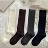 Nueva Colección Otoño/Invierno 2026: Calcetines hasta la rodilla estilo universitario, Algodón, Color liso, Sin costuras, Versátiles, Adelgazantes, y Calcetines hasta el tobillo para mujer, Al por mayor