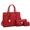 Tendência Transfronteiriça Feminina 2025 Nova Bolsa de Mão Bolsa Transversal Fashion Grande Capacidade Conjunto de Várias Peças para Noiva Bolsa de Casamento Atacado