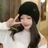 Gorro de Tricô para Mulheres, Novo Estilo Outono e Inverno, Forrado com Lã e Espessado, Gorro de Lã Versátil, Para Cabeça Grande, Gorro de Puxar, Proteção Quente para Ouvidos, Gorro para Clima Frio