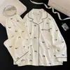 Pijama para mujer al por mayor transfronterizo primavera y otoño estilo coreano lindo dibujos animados nube algodón manga larga pantalón largo fino traje para estar en casa