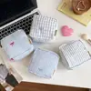 Bolsa de Tofu Casera de Rayas Simples, Bolso de Mano Portátil para Mujer, Linda Bolsa de Almacenamiento para Toallas Sanitarias, Bolso Pequeño para Llevar de Estudiante