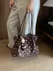 Bolsa transfronteiriça de camurça com poá para mulheres, nova bolsa de ombro vintage de outono 2026, bolsa de mão tote grande capacidade para o dia a dia