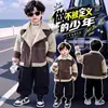 Amazon Comercio Exterior Transfronterizo Europa y América Hombres Mujeres Niños Otoño Invierno Nueva Chaqueta Patchwork de Cuero Sintético Abrigo con Piel Integrada