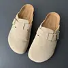 Tendência Quente do Outono de 2026: Sandálias Casuais Masculinas Slip-On Versáteis no Estilo Birkenstock Plus Size para um Look Relaxado ao Ar Livre