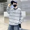 Ropa para Niños Sudadera de Cuello Redondo Rayada Bloque de Color para Niños Primavera 2026 Nuevo Estilo Camiseta Básica para Niños Grandes Tendencia Transfronteriza
