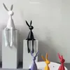 Adornos Minimalistas Modernos en Blanco y Negro de Conejo Lindo con Orejas Largas Modelo para Habitación Sala de Estar Junto a Mueble de TV Aparador de Vino Estantería Decoración