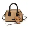 Bolso pequeño de gamuza de alta gama con estampado de leopardo para mujer, nuevo bolso cruzado Otoño/Invierno 2026, bolso tipo almohada de mano súper popular