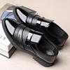 2025 Novos Sapatos Masculinos Temu Sapatos de Couro Brilhante Sapatos Casuais Masculinos Sapatos Formais de Negócios Tamanho Grande Versátil Sapatos Espelhados