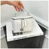 Bolsa de mão acolchoada estilo Chanel com corrente e diamantes completos transfronteiriça 2026, nova bolsa de ombro texturizada simples e elegante, bolsa da moda