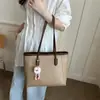 Nova Bolsa Retrô Tendência Estilo Coreano Grande Capacidade para Mulheres, Bolsa Tote, Bolsa de Ombro Fashion para o Dia a Dia, Bolsa de Mão Leve