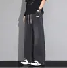 Jeans Masculino Outono 2026 Novo Jeans Reto Solto Calças de Perna Larga Juvenil Calças Longas Casuais Estilo Americano para Meninos
