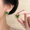 "Mariposa Verde" Bosque Gradiente Verde Cristal Mariposa Pendientes Pequeños Frescos Pendientes Lujo Ligero Pendientes de Gama Alta