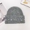 Gorro de Punto Retro Simple con Ala Otoño Invierno Caliente para Exteriores Espesado Cubre Orejas Envoltura para la Cabeza Gorro de Lana Hace que la Cara se Vea Más Pequeña Sombrero para Mujer