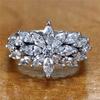 Cao Shi deseja venda quente transfronteiriça requintado em forma de flor em forma de anel de zircão de diamante cheio de luz estilo de luxo anel das mulheres atacado
