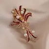 Broche de Rama de Perlas Lujo Ligero de Alta Gama Flores Corsage Femenino de Alta Gama Pin Elegante de Abrigo Joyería al por Mayor
