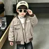 Chaqueta Acolchada para Niños Otoño Invierno Nueva Fresca Elegante Gruesa Baseball Jacket Superior Chaqueta de Invierno para Niños Moderna