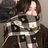 Colección de Bufandas de Mohair de Color Sólido de Otoño e Invierno, Bufandas Atmosféricas Estilo Coreano, Bufandas Chal Ampliadas y Engrosadas al por Mayor