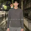 Colección Nueva Primavera 2026: Camiseta Henley de Manga Larga para Hombre con Diseño de Cremallera, Patrón Rayado, Elegante y Moderna