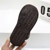 Estilo Novo de Inverno Algodão Veludo Curto Sapatos Infantis Estilo Coreano Botas de Couro para Meninas Botas Curtas Infantis Botas de Cano Médio 5042