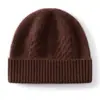 Nuevos gorros de cachemir para otoño e invierno, unisex, color liso, diseño de punto trenzado, estilo casual, cálidos y versátiles, con protección para los oídos