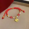 Novo Bracelete de Cavalo do Ano do Zodíaco Fio Vermelho Retro Simples Estilo Chinês, Acessório de Mão de Moda High-End de Luxo Leve Personalizado para Mulheres