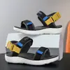 Sandálias Infantis Estilo Novo 2026 com Solas Macias, Leves e Modernas, Sapatos de Praia Transfronteiriços para Crianças, Sandálias Casuais e Versáteis para Crianças