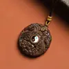 Colgante de Madera de Águila con Diseño de Doble Caballo y Bagua, Tallado Finamente por Ambos Lados, para el Año de Nacimiento, Colgante de Madera de Águila Coleccionable, Artículo de Alto Volumen de Ventas