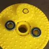 Equipamento de Fitness ao Ar Livre Giratório de Cintura para Três Pessoas Peças de Reposição Disco Giratório de Cintura Sentar-Levantar Girar Cintura A Disco Giratório de Cintura de Plástico