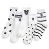 Calcetines Dongdaemun de Corea del Sur de Alta Elasticidad con Dibujos Animados de Media Pantorrilla para Hombres y Mujeres Cabeza de Ratón Blanca y Negra Calcetines Deportivos Versátiles