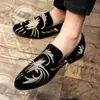Zapatos Nuevos para Hombre 2019, Transpirables, Talla Grande, Zapatos de Cuero Puntiagudos para Discoteca, Gamuza PU, Diseño Personalizado