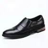 Zapatos de piel de punta a la moda estilo británico para oficina, adecuados para todas las estaciones, mocasines formales de negocios, zapatos de piel casual versátiles para el uso diario