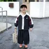 Conjunto deportivo de otoño para niños, conjunto casual de tres piezas para niños, nuevo y elegante atuendo estilo coreano para niños 2026, colección de otoño