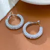 Pendientes Geométricos Exagerados con Diamantes Completos de Moda Europea y Americana para Mujer Exquisitos de Lujo Ligero Versátiles de Gama Alta Pendientes Súper Brillantes Venta al por Mayor