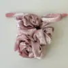 Diadema de terciopelo rosa de alta gama con forma de rosa para otoño e invierno, accesorio para coleta baja elegante, cuerda para el pelo, estilo nuevo