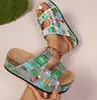 En stock talla grande nuevas chanclas de playa con suela gruesa, pedrería y doble hebilla 2025 verano comercio exterior sandalias de corcho europeas y americanas para mujer