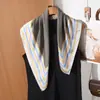 Lenço Quadrado Elegante Fino Estilo Francês para Mulheres, Leve e Respirável, Estilo Artístico, Versátil para Usar com Camisa, Lenço Decorativo de Pescoço, Lenço de Seda