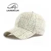 Gorra de Béisbol Nueva de Encaje a Cuadros 2026 para Mujer, Gorra de Verano Fresca y Elegante con Huecos Transpirable para Protección Solar, Gorra de Pico Adelgazante